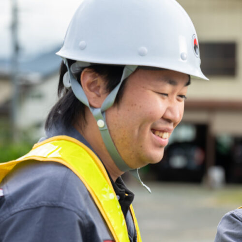 春日測量設計スタッフ写真